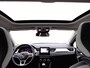 Renault Captur 1.0 TCe 90 Intens | Navigatie | Panoramadak | Camera | Climate Control | Lichtmetalen velgen | 2 Tone | LED verlichting | Apple Carplay / Android Auto