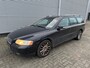 Volvo V70 2.4 D5 Edition Sport,leder,trekhaak RIJDT PERFECT