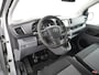 Toyota ProAce Worker 1.6 D-4D Professional | Navigatie | 3 persoons | Betimmerd | Trekhaak