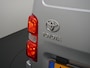 Toyota ProAce Worker 1.6 D-4D Professional | Navigatie | 3 persoons | Betimmerd | Trekhaak