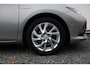 Toyota Auris Touring Sports 1.8 Hybrid Now Automaat, Keyless/Entry, Navigatie, Climate/CruiseControl, Achteruitrijcamera, 16'' inch LM velgen