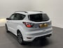 Ford Kuga 1.5 EcoBoost ST Line Trekhaak Navigatie Parkeersensoren Park Assist Cruise Control Xenon Climate Control Lichtmetalen velgen Getinte ramen