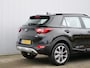 Kia Stonic 1.0 T-GDi 100pk DynamicLine Navigatie / Camera / PDC / DAB