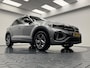 Volkswagen T-Roc 1.5 TSI DSG R-Line Afn.Trekhaak-Navigatie-Adapt.Cr.contr-Clima-Carplay-Camera-Virtual-Parkeersensoren-Lm17''velgen