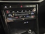 Volkswagen T-Roc 1.5 TSI DSG R-Line Afn.Trekhaak-Navigatie-Adapt.Cr.contr-Clima-Carplay-Camera-Virtual-Parkeersensoren-Lm17''velgen
