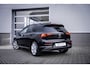 Volkswagen Golf Life Edition eHybrid | 'App-Connect' draadloze smartphone integratie | Achteruitrijcamera (Rear View) | Afstandscontrolesysteem (Front Assist)