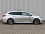 Toyota Corolla Touring Sports 2.0 Hybrid Executive|Pano|JBL|Elektrische-klep|Sportstoel|Stoelverwarming