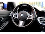 BMW 3-Serie Touring 320d M Sport Aut. Pano|Leder-Alcantara|Navi|Adapt-cruise|LMV