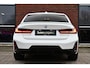 BMW 3-Serie 330d M-Sport Pro Pano H/K HUD El-zetels Parelmoer-wit!