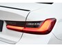BMW 3-Serie 330d M-Sport Pro Pano H/K HUD El-zetels Parelmoer-wit!