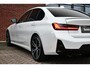 BMW 3-Serie 330d M-Sport Pro Pano H/K HUD El-zetels Parelmoer-wit!