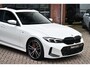 BMW 3-Serie 330d M-Sport Pro Pano H/K HUD El-zetels Parelmoer-wit!