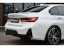 BMW 3-Serie 330d M-Sport Pro Pano H/K HUD El-zetels Parelmoer-wit!