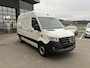 Mercedes-Benz Sprinter 317 CDI L2 H2 MBUX / 360 Camera / Parkeersensoren / Navigatie / Cruise control / Airco / 270 Graden achterdeuren