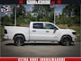 Dodge Ram 1500 Limited Night | 5.7 V8 Hemi Full Option | Comfortabele Dubbele Cabine met Royale 5 Zitplaatsen | De Meest Luxe en Volle Pick-Up in zijn Klasse | BPM vrij | Nu Leverbaar uit Voorraad | Voorraad Nr v45lpr
