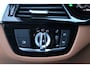 BMW 5-Serie Touring 520e High Executive - Laser - Memory - HUD - Achteras besturing - Stoel/Stuur verwarming - ACC - Keyless - Rijklaar
