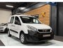 Peugeot Partner Peugeot Partner 1.6 Diesel Airco!! Nette Auto!! werkbus!!