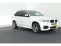BMW X5 xDrive30d 259pk High Executive M-Sport Panoramadak Trekhaak Leder Memory Camera Keyless Navigatie