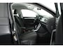 Volkswagen T-Roc 1.5 TSI 150pk DSG Life Edition Stoelverwarming Camera Keyless Led Navigatie