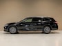 Volkswagen Passat Variant 1.5 eTSI Elegance Business / 150pk / Panorama dak / Trekhaak / Dodehoek / Stoel en stuur verwarming /