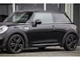 MINI Cooper Mini 1.5 Chili Serious Business JCW | LED | NL Auto | Cruise