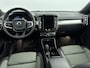 Volvo XC40 2.0 B4 Plus Dark | Trekhaak | Reserve wiel | BLIS | Adaptive Cruiscontrol | Verwarmbare voorruit | Elektrische achterklep |