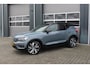 Volvo XC40 Recharge P8 AWD R-Design | 12 Mnd. Garantie | Panoramadak & Trekhaak | Nette en zeer complete XC40 (Dealer Onderhouden)