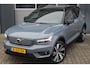 Volvo XC40 Recharge P8 AWD R-Design | 12 Mnd. Garantie | Panoramadak & Trekhaak | Nette en zeer complete XC40 (Dealer Onderhouden)