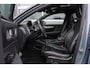 Volvo XC40 Recharge P8 AWD R-Design | 12 Mnd. Garantie | Panoramadak & Trekhaak | Nette en zeer complete XC40 (Dealer Onderhouden)