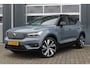 Volvo XC40 Recharge P8 AWD R-Design | 12 Mnd. Garantie | Panoramadak & Trekhaak | Nette en zeer complete XC40 (Dealer Onderhouden)