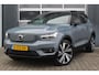 Volvo XC40 Recharge P8 AWD R-Design | 12 Mnd. Garantie | Panoramadak & Trekhaak | Nette en zeer complete XC40 (Dealer Onderhouden)