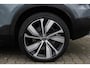 Volvo XC40 Recharge P8 AWD R-Design | 12 Mnd. Garantie | Panoramadak & Trekhaak | Nette en zeer complete XC40 (Dealer Onderhouden)