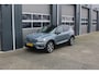 Volvo XC40 Recharge P8 AWD R-Design | 12 Mnd. Garantie | Panoramadak & Trekhaak | Nette en zeer complete XC40 (Dealer Onderhouden)