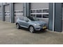 Volvo XC40 Recharge P8 AWD R-Design | 12 Mnd. Garantie | Panoramadak & Trekhaak | Nette en zeer complete XC40 (Dealer Onderhouden)