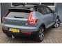 Volvo XC40 Recharge P8 AWD R-Design | 12 Mnd. Garantie | Panoramadak & Trekhaak | Nette en zeer complete XC40 (Dealer Onderhouden)
