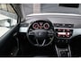 SEAT Arona 1.0 TSI Style 95pk - Airco - Cruise - Navigatie - Carplay - Draadloos laden - All Season - Trekhaak - Rijklaar