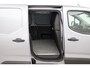 Toyota ProAce City 1.5 D-4D Professional | Navigatie | Dodehoek detectie | Parkeersensoren voor/achter | 3-zits | Apple Carplay / Android Auto | Cruise Control | Airco | 15 inch | Betonplex