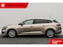 Renault Megane Estate 1.2 101 PK TCe Limited | Clima | Navi | Cruise | | Trekhaak | Pdc | Metallic | Led |