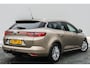 Renault Megane Estate 1.2 101 PK TCe Limited | Clima | Navi | Cruise | | Trekhaak | Pdc | Metallic | Led |