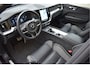 Volvo XC60 2.0 T6 Plug-in hybrid AWD R-Design 350 Pk Pano Leder Camera Trekhaak