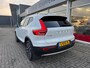 Volvo XC40 1.5 T3 Momentum Pro, Panorama dak