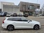 Volvo V60 2.0 B3 PLUS DARK