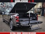 Ford F-150 USA BLACK OPS | 5.0 V8 406PK | 360 CAMERA | UITLAAT KLEP | BEDSLIDE | CREW CAB | LEDER | CREW CAB | DUBBELE CABINE | 5 PERSOONS | DC | GRIJSKENTEKEN |