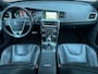 Volvo V60 2.4 D6 TWIN ENGINE R-DESIGN | NL-AUTO!