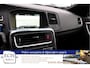 Volvo V60 Cross Country 2.4 D4 AWD Aut. R-Design, 5-cilinder, Rebel Blue, Adaptieve CC