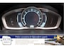 Volvo V60 Cross Country 2.4 D4 AWD Aut. R-Design, 5-cilinder, Rebel Blue, Adaptieve CC