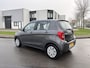 Suzuki Celerio 1.0i Comfort 5-Deurs 68 PK. Zuinige en onverwoestbare auto van de eerste eigenaar !!! Alle keuringen toegestaan !!