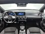 Mercedes-Benz A-klasse 180 Business Solution AMG AMG Line | Night Pakket | Panorama Schuif-Kanteldak |Memory Voorstoelen |Sfeerverlichting | Achteruitrijcamera | MultiBeam Ledkoplampen. Inclusief 24 maanden Mercedes-Benz Certified garantie voor Europa.