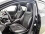Mercedes-Benz A-klasse 180 Business Solution AMG AMG Line | Night Pakket | Panorama Schuif-Kanteldak |Memory Voorstoelen |Sfeerverlichting | Achteruitrijcamera | MultiBeam Ledkoplampen. Inclusief 24 maanden Mercedes-Benz Certified garantie voor Europa.