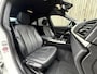 BMW 3-Serie Gran Turismo 320i High Executive Automaat | Leer | Stoelverwarming | Cruise & climate control | Head-up display | Keyless entry | Trekhaak afneembaar | Getint glas | LED verlichting | Parkeersensoren achter
